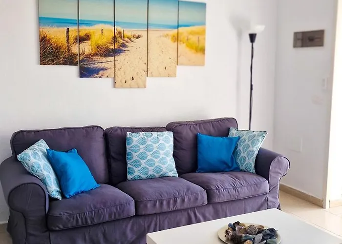 Two-bedroom With Two Large Terraces 아파트